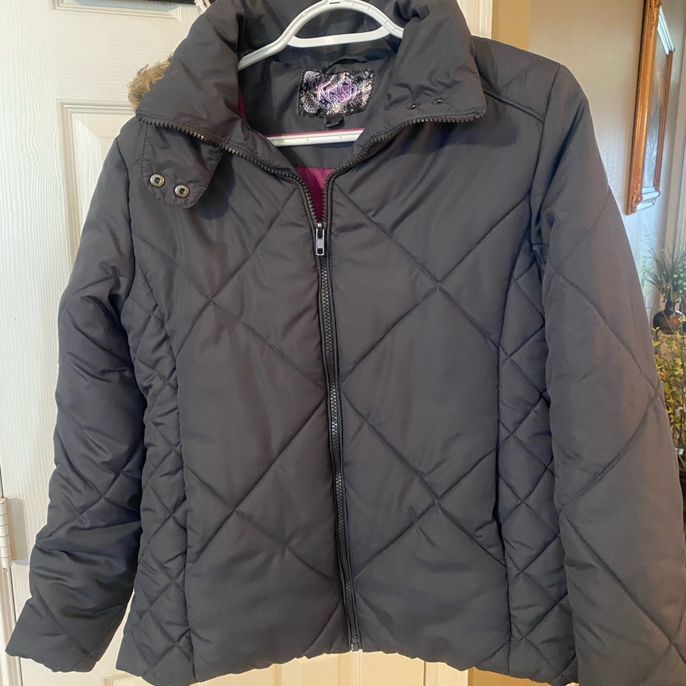 Krush puffer jacket, size L for Junior fits M adult, great condition. Gray.